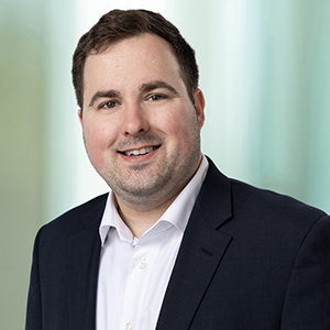 Randolf MKenlee, Financial Professional