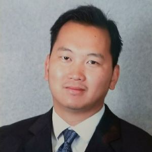 Seng Bun,  Financial Professional