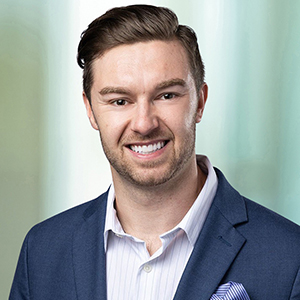 Michael Carter, Financial Professional