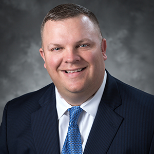 Kenneth Kemp, Financial Professional